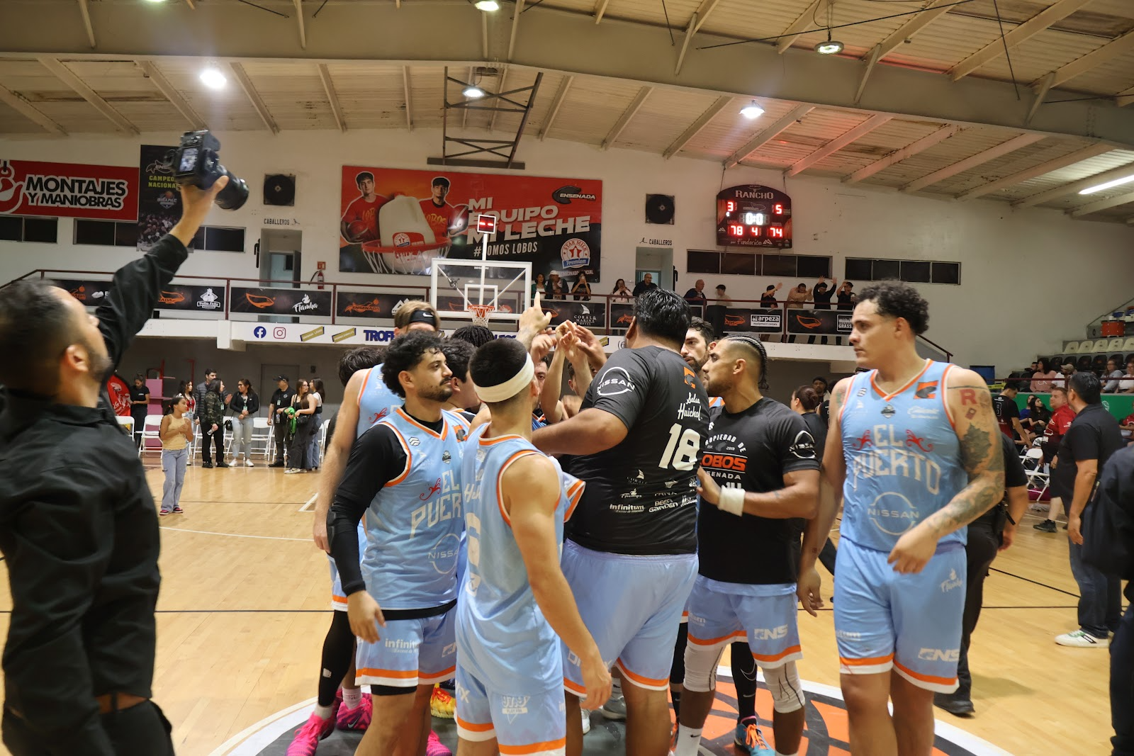 Noche intensa, victoria local: Ensenada Lobos ganan el clásico ante Colorados